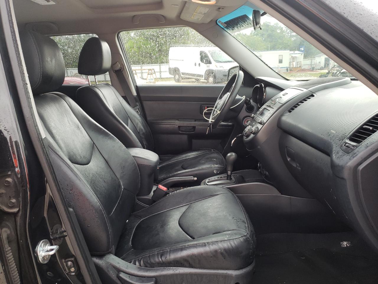 Photo 5 from auction – 2010 KIA SOUL + with VIN KNDJT2A27A7126629