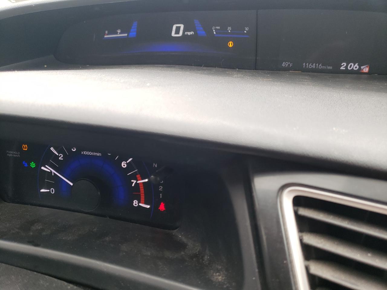 Photo 8 from auction – 2013 HONDA CIVIC LX with VIN 2HGFB2F50DH567802