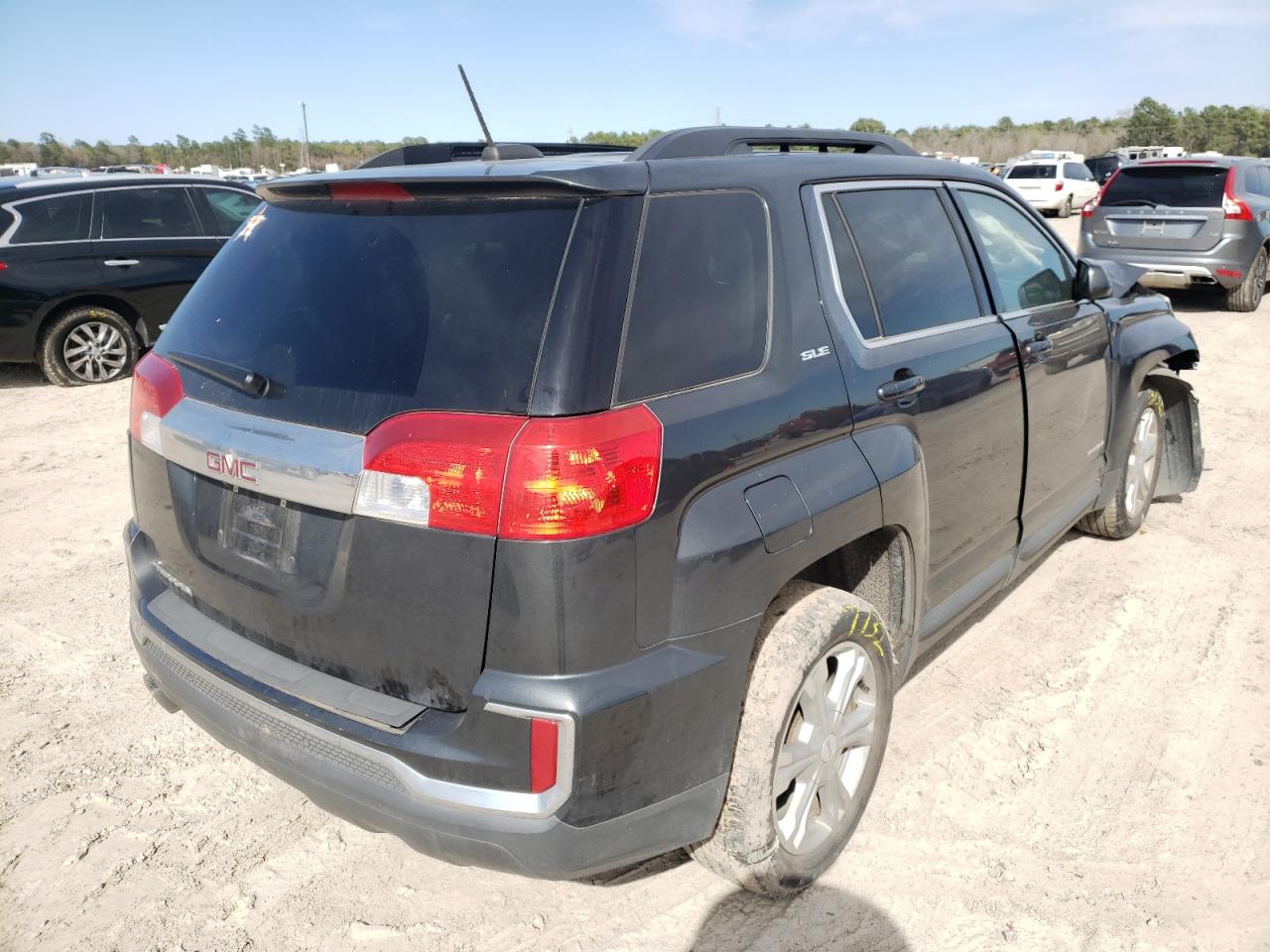 Photo 4 from auction – 2017 GMC TERRAIN SL with VIN 2GKALNEK7H6348565