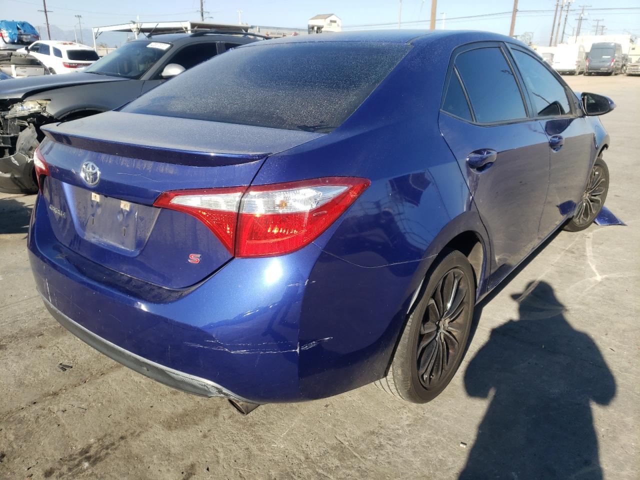 Photo 4 from auction – 2016 TOYOTA COROLLA L with VIN 5YFBURHEXGP475429