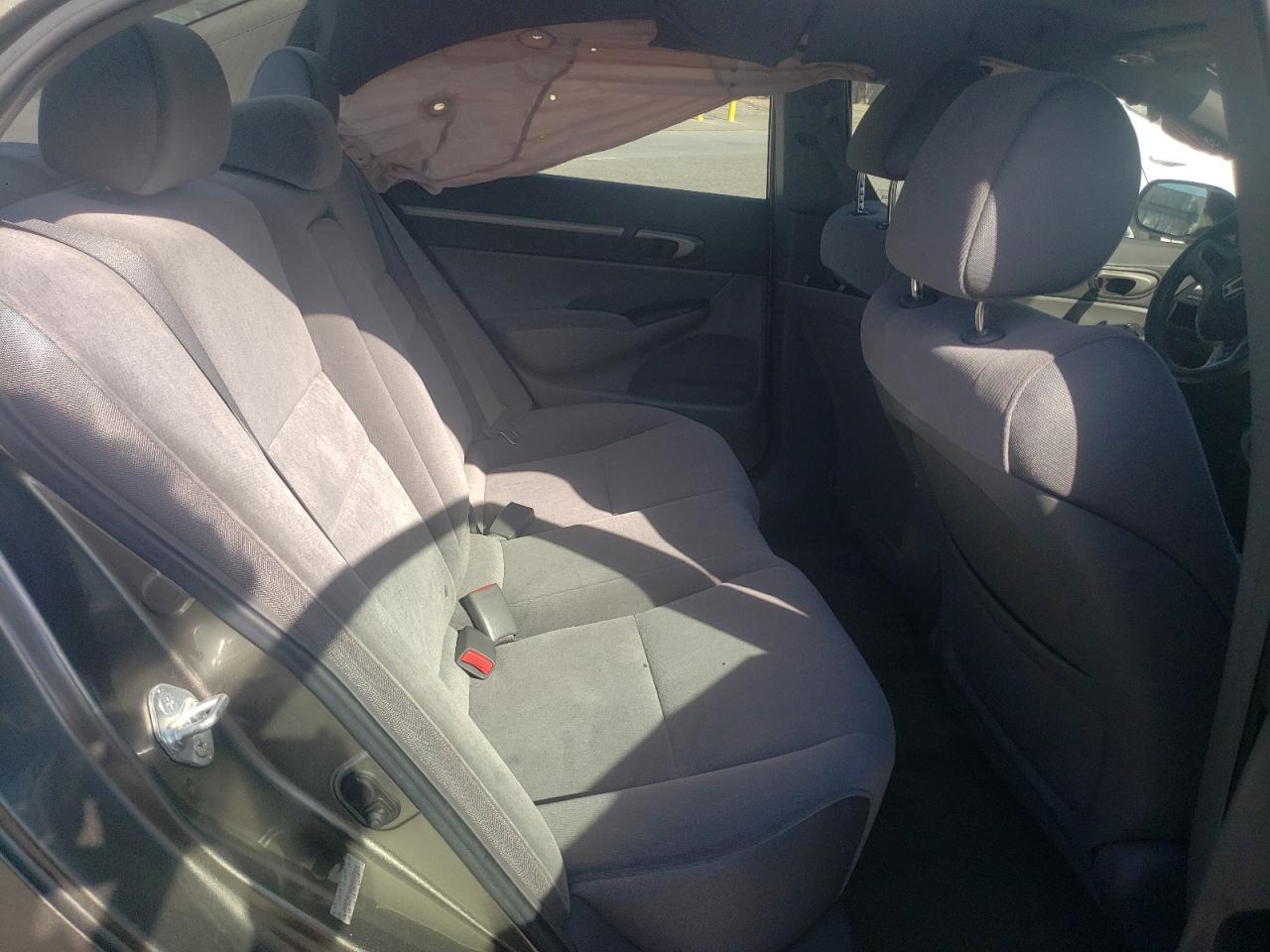Photo 6 from auction – 2006 HONDA CIVIC with VIN JHMFA16806S007956