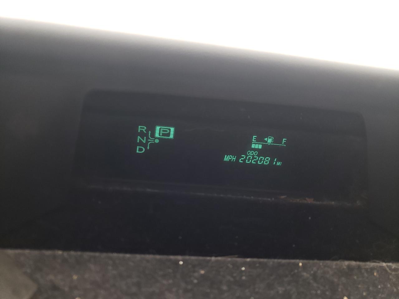 Photo 8 from auction – 2008 TOYOTA PRIUS with VIN JTDKB20U987810117