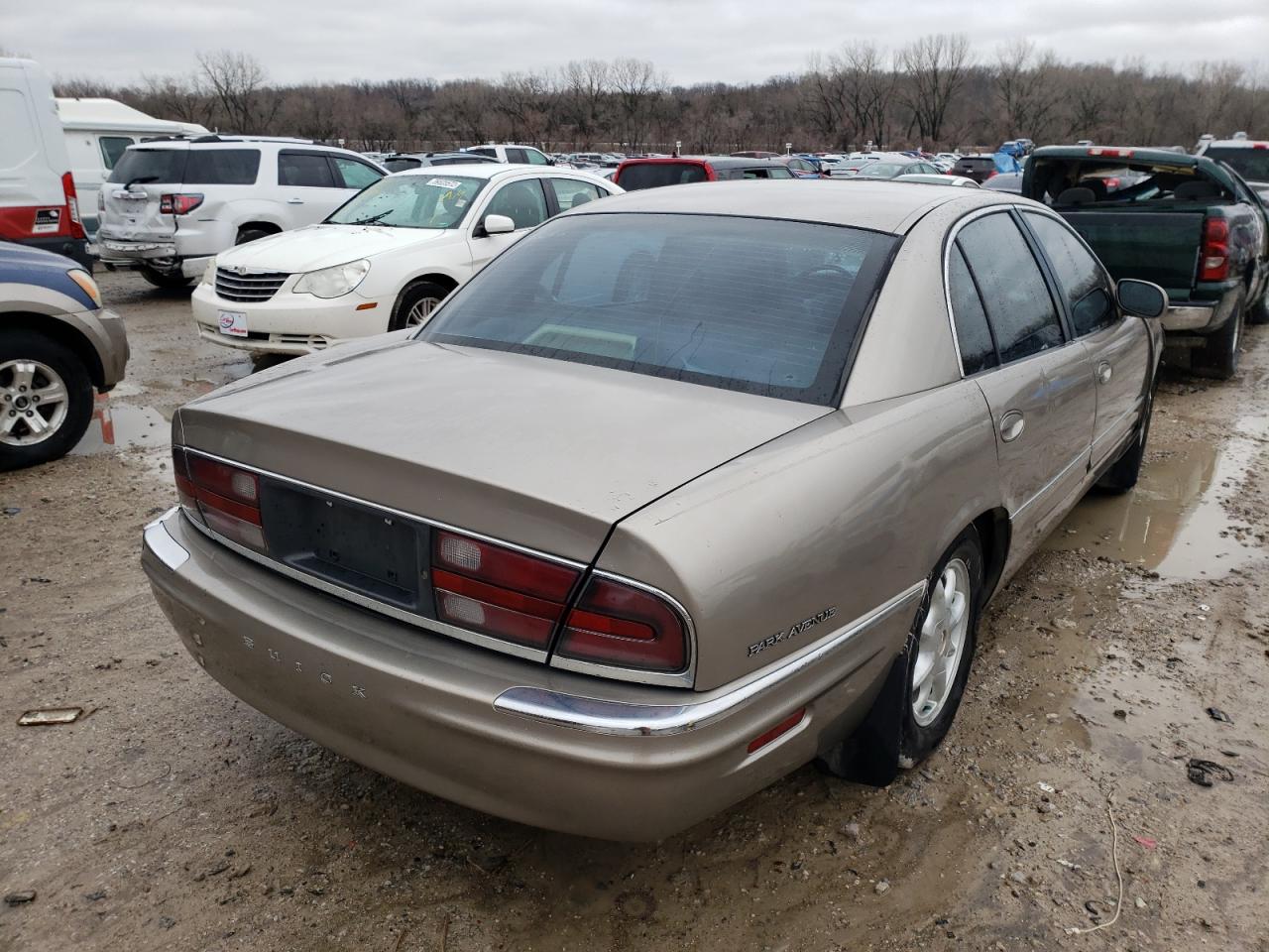 Photo 4 from auction – 2001 BUICK PARK AVENU with VIN 1G4CW54K014139197