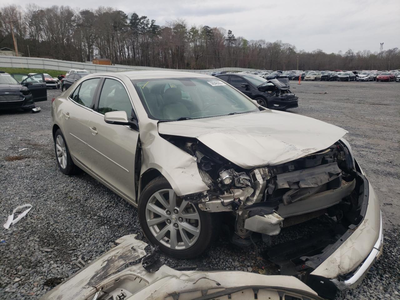 CHEVROLET MALIBU 2015 with VIN 1G11D5SL1FF353066 - Photo from auction
