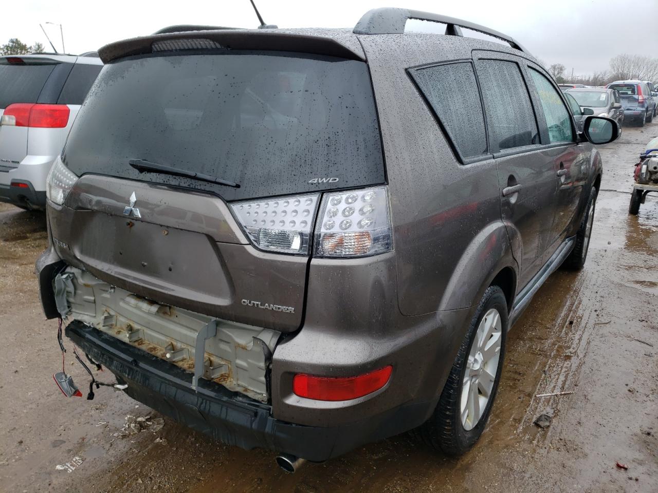 Photo 4 from auction – 2011 MITSUBISHI OUTLANDER with VIN JA4JT3AW0BU031836