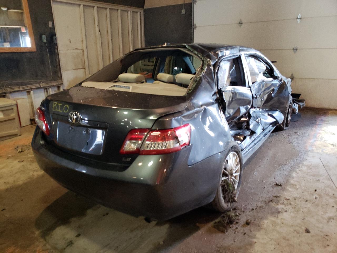 Photo 4 from auction – 2010 TOYOTA CAMRY BASE with VIN 4T4BF3EK5AR036989