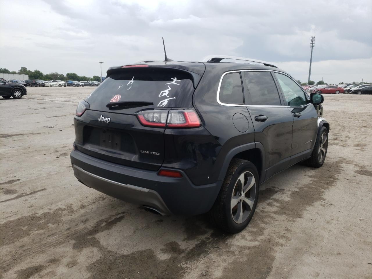 Photo 4 from auction – 2019 JEEP CHEROKEE L with VIN 1C4PJLDN9KD272349