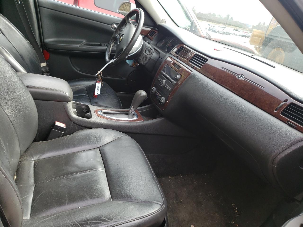 Photo 5 from auction – 2011 CHEVROLET IMPALA LT with VIN 2G1WG5EK2B1104874