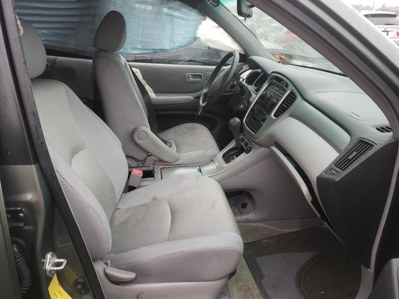 Photo 5 from auction – 2006 TOYOTA HIGHLANDER with VIN JTEEP21A860182751