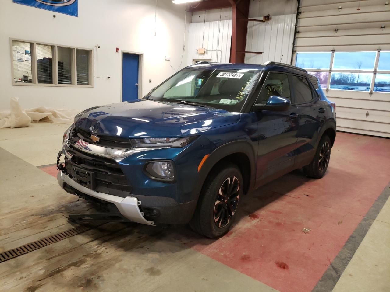 Photo 2 from auction – 2021 CHEVROLET TRAILBLAZE with VIN KL79MRSL7MB031356
