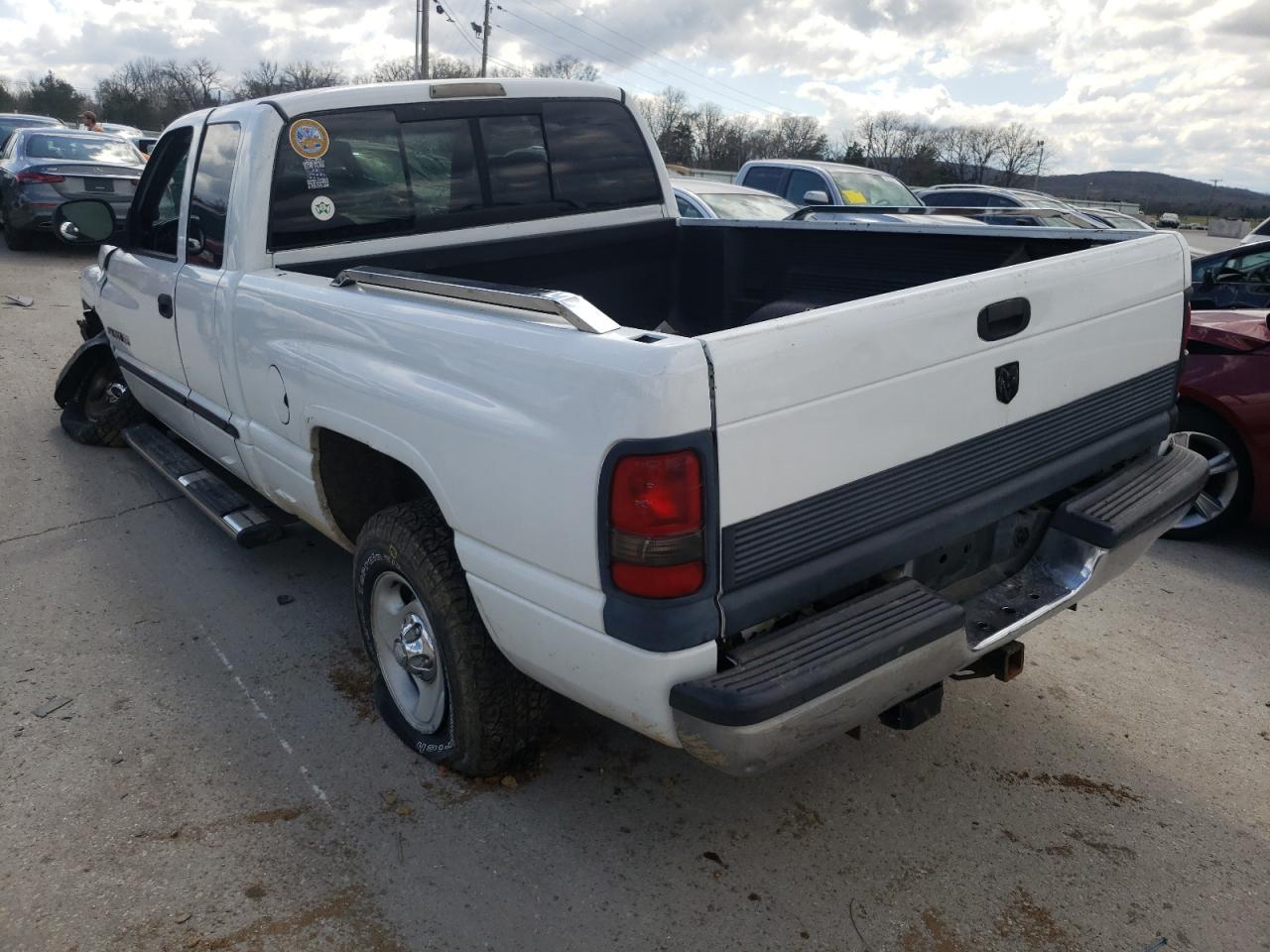 Photo 3 from auction – 2000 DODGE RAM 1500 with VIN 3B7HF13Z9YG115771
