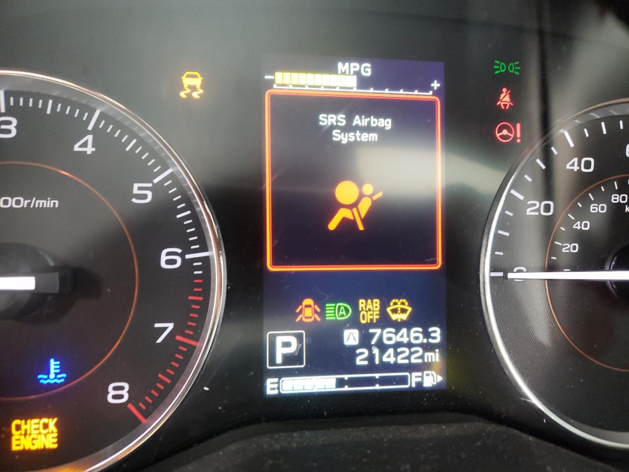 Photo 8 from auction – 2019 SUBARU CROSSTREK with VIN JF2GTANC6KH343545