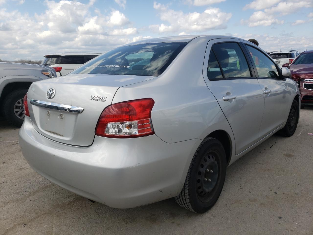 Photo 4 from auction – 2012 TOYOTA YARIS with VIN JTDBT4K34C1420342
