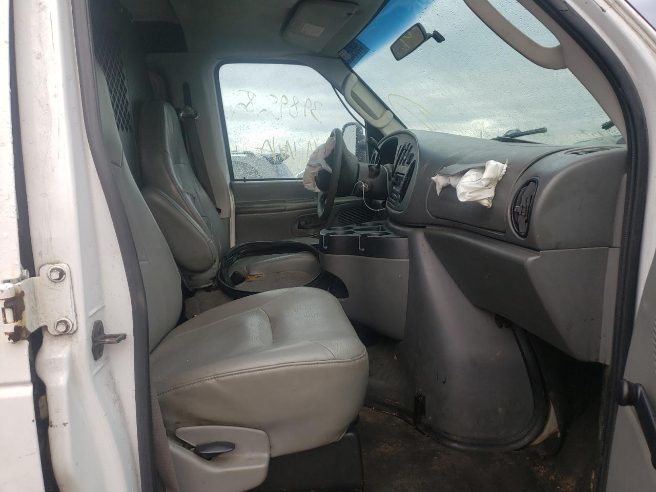 Photo 5 from auction – 2008 FORD ECONOLINE with VIN 1FTNE24W28DA04119