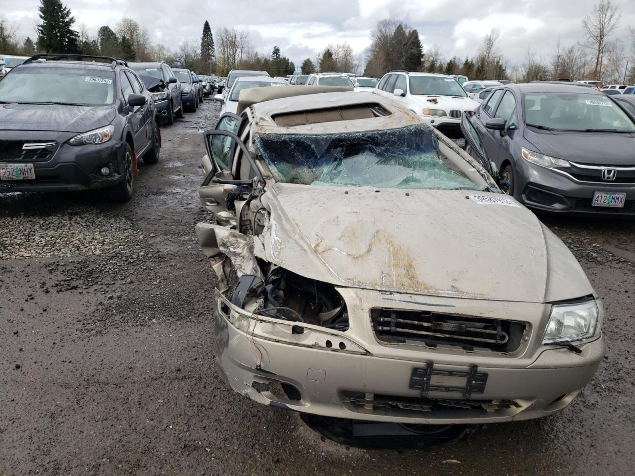 Photo 10 from auction – 2004 VOLVO S80 2.5T with VIN YV1TS59H641369243