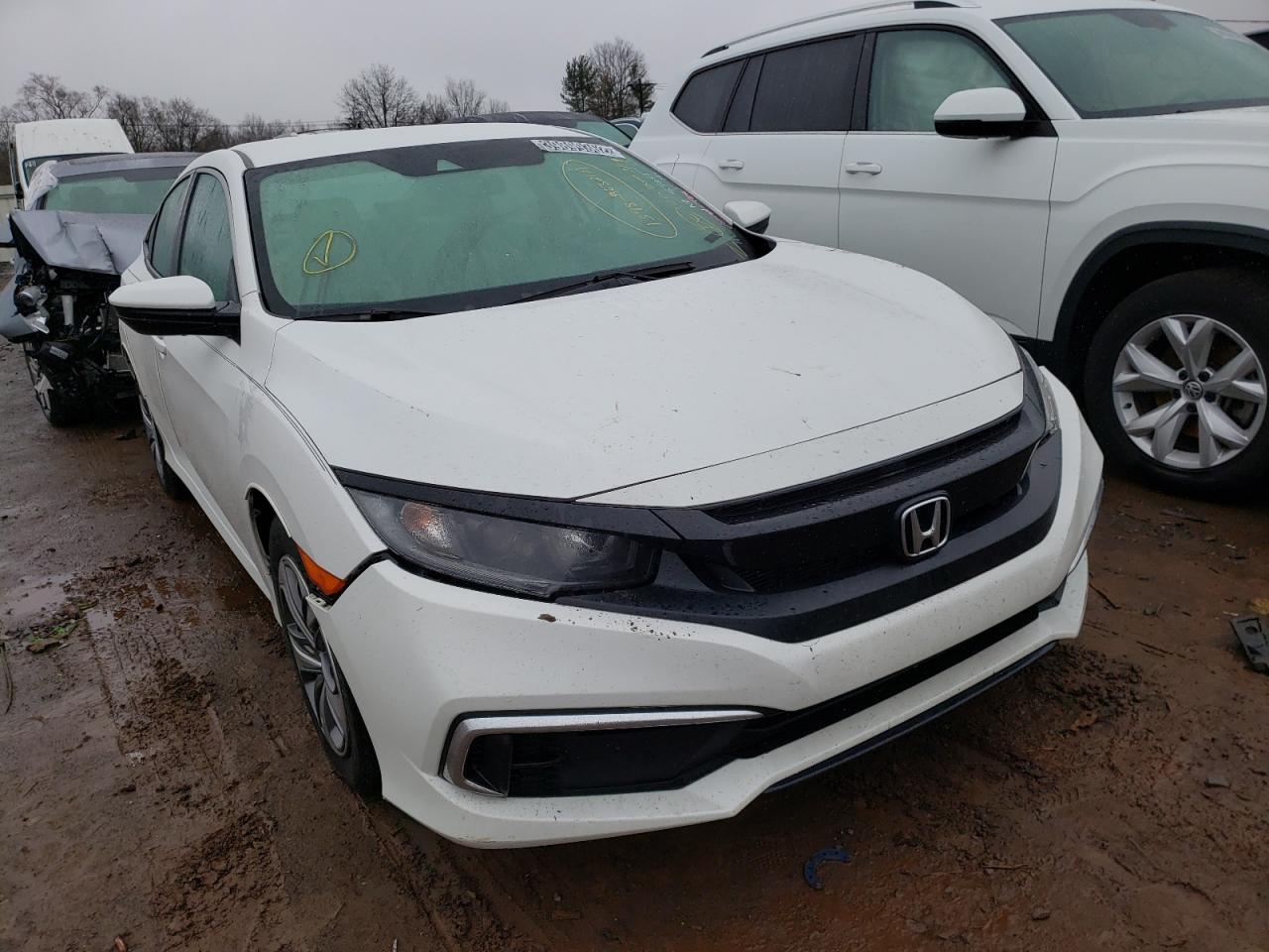 HONDA CIVIC LX 2019 with VIN 2HGFC2F67KH572398 - Photo from auction
