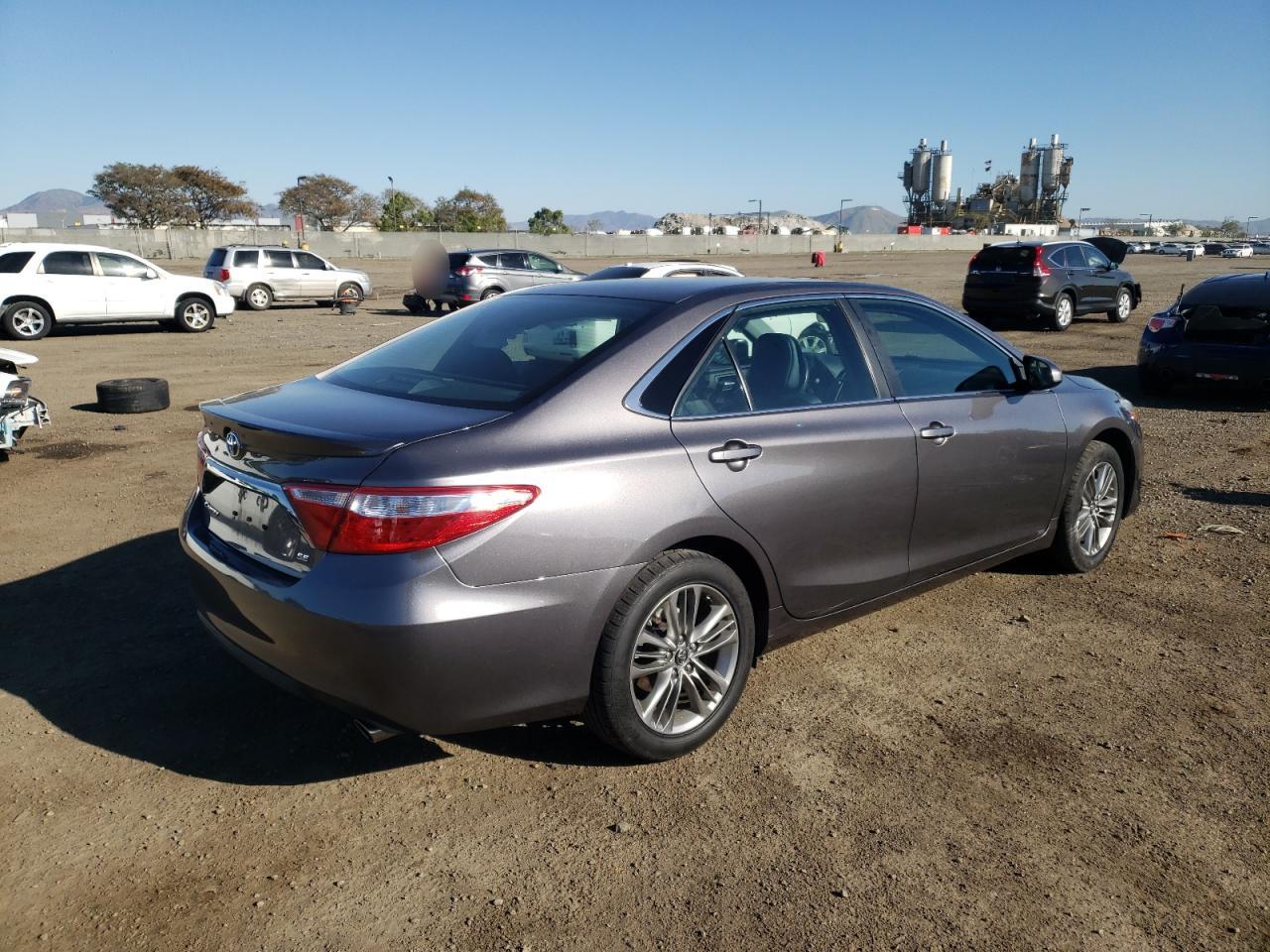Photo 4 from auction – 2017 TOYOTA CAMRY LE with VIN 4T1BF1FK3HU652388