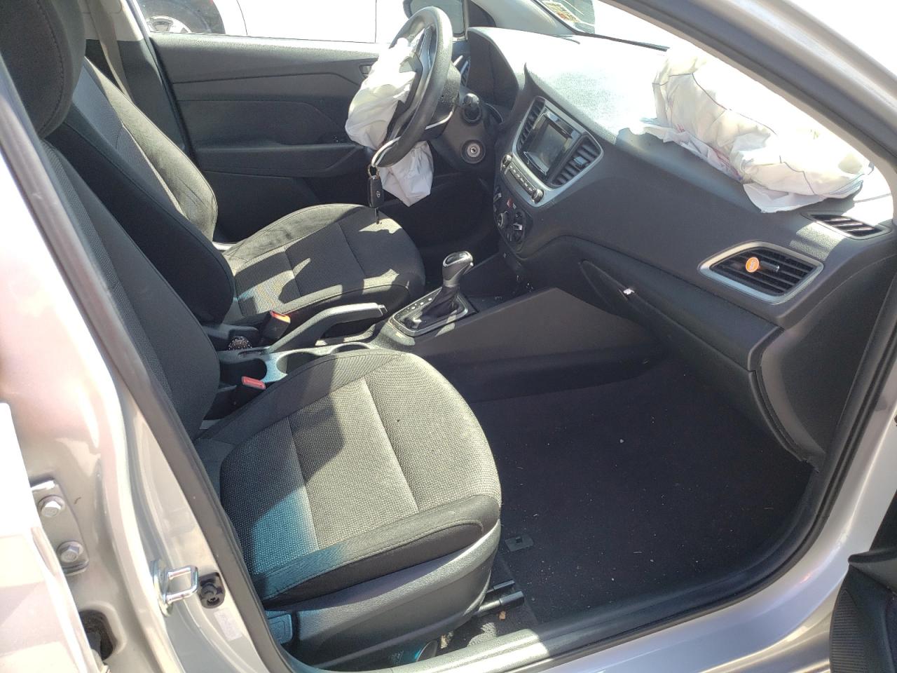 Photo 5 from auction – 2018 HYUNDAI ACCENT SE with VIN 3KPC24A37JE022898