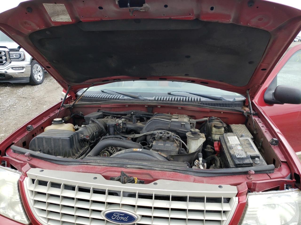 Photo 7 from auction – 2005 FORD EXPLORER E with VIN 1FMZU74E45UA24811