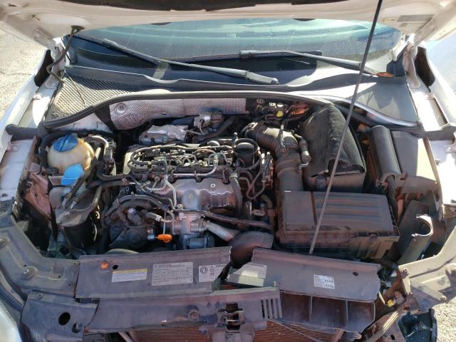 Photo 7 from auction – 2012 VOLKSWAGEN PASSAT SEL with VIN 1VWCN7A31CC076973