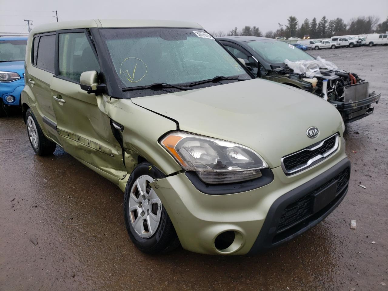 KIA SOUL 2012 with VIN KNDJT2A50C7428843 - Photo from auction
