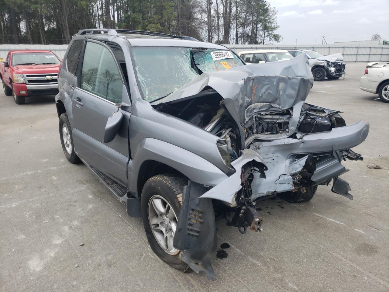 LEXUS GX 470 2006 with VIN JTJBT20X460125369 - Photo from auction
