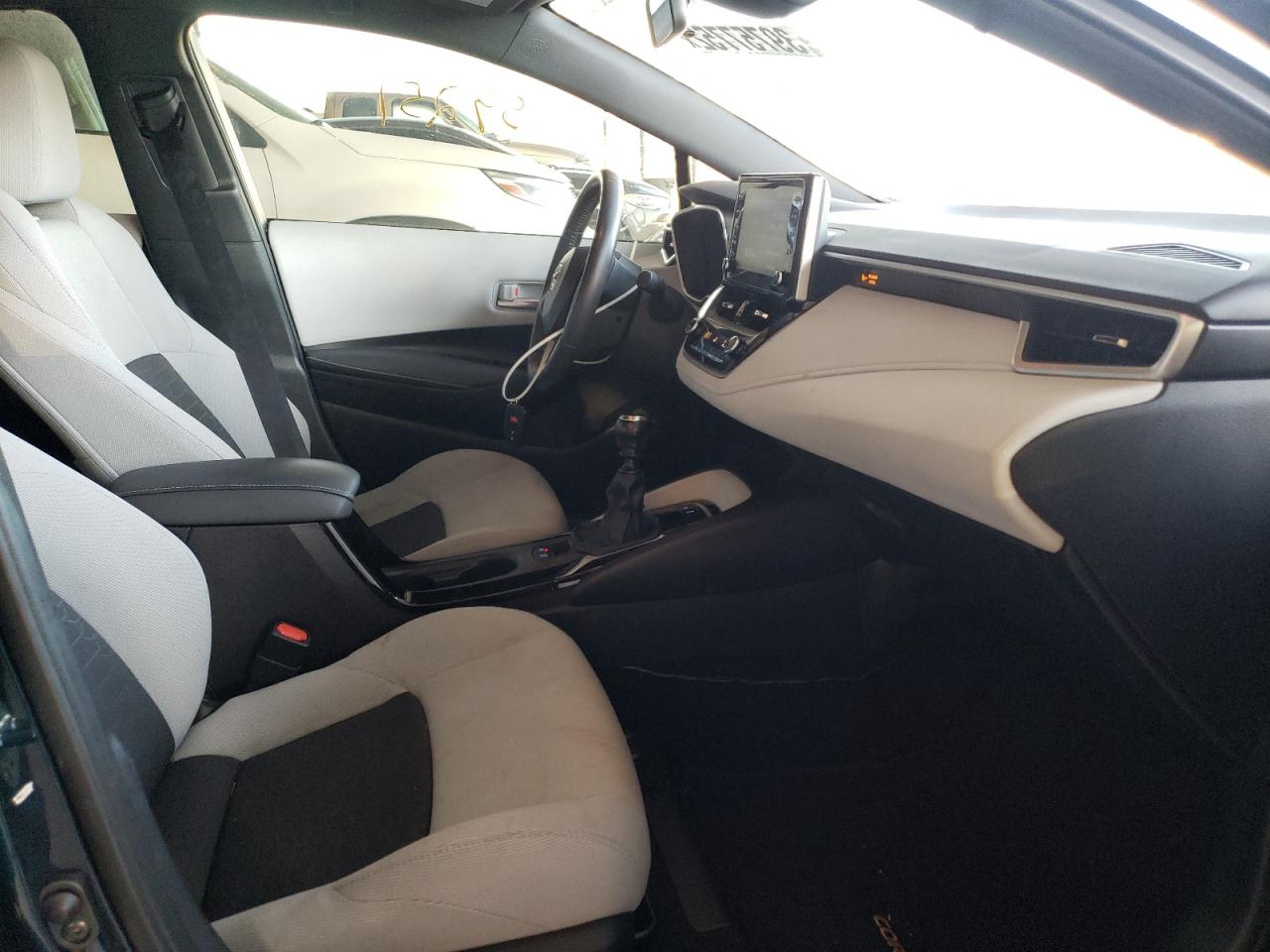 Photo 5 from auction – 2019 TOYOTA COROLLA SE with VIN JTNK4RBEXK3025351