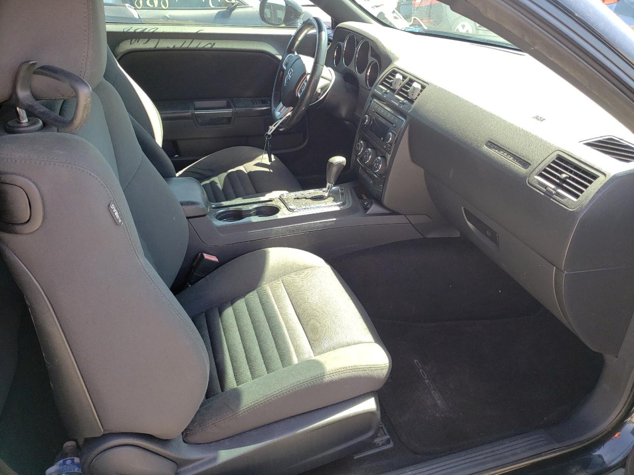 Photo 5 from auction – 2013 DODGE CHALLENGER with VIN 2C3CDYAG8DH517936