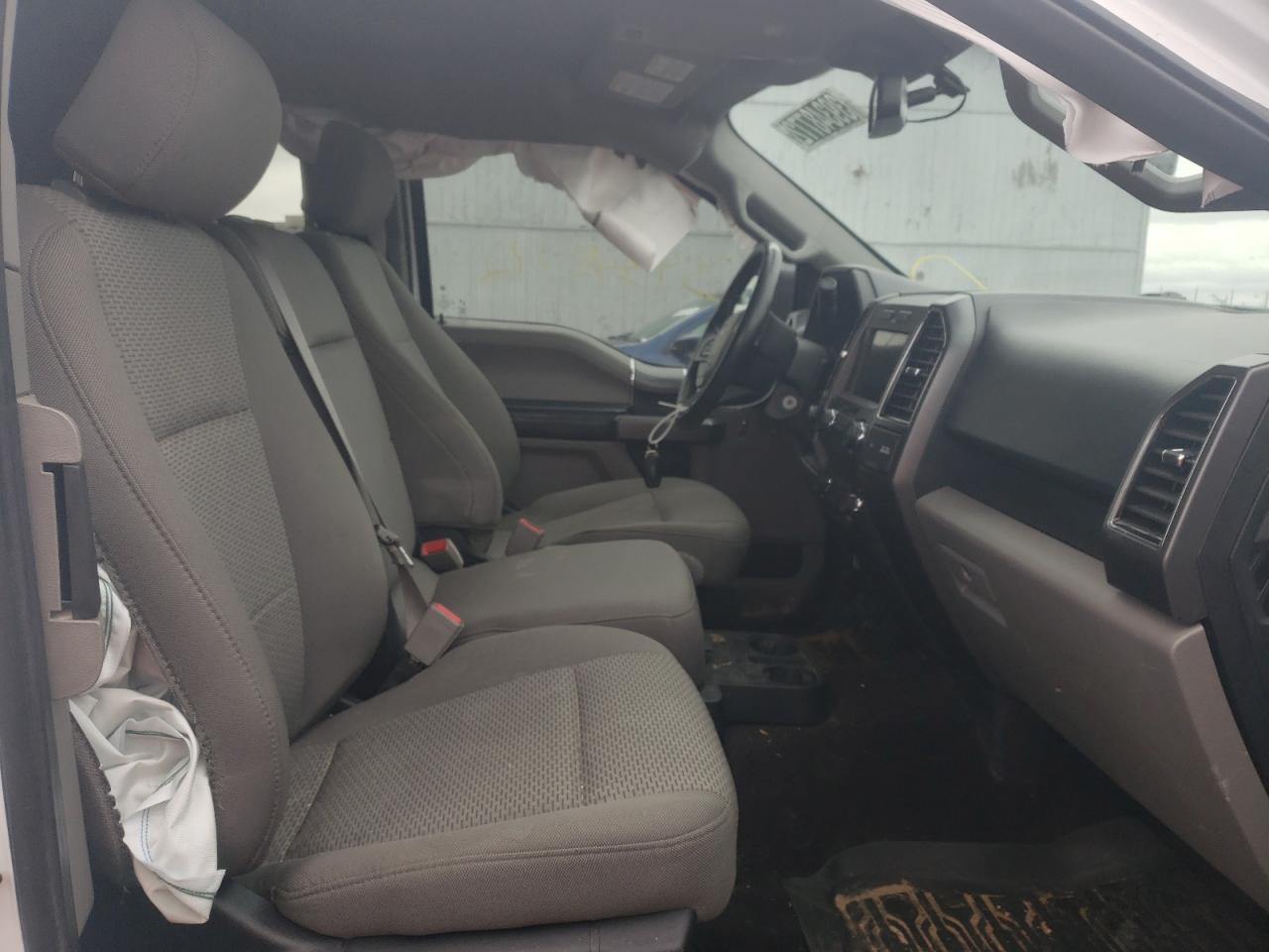 Photo 5 from auction – 2019 FORD F150 SUPER with VIN 1FTFX1E52KKE92148
