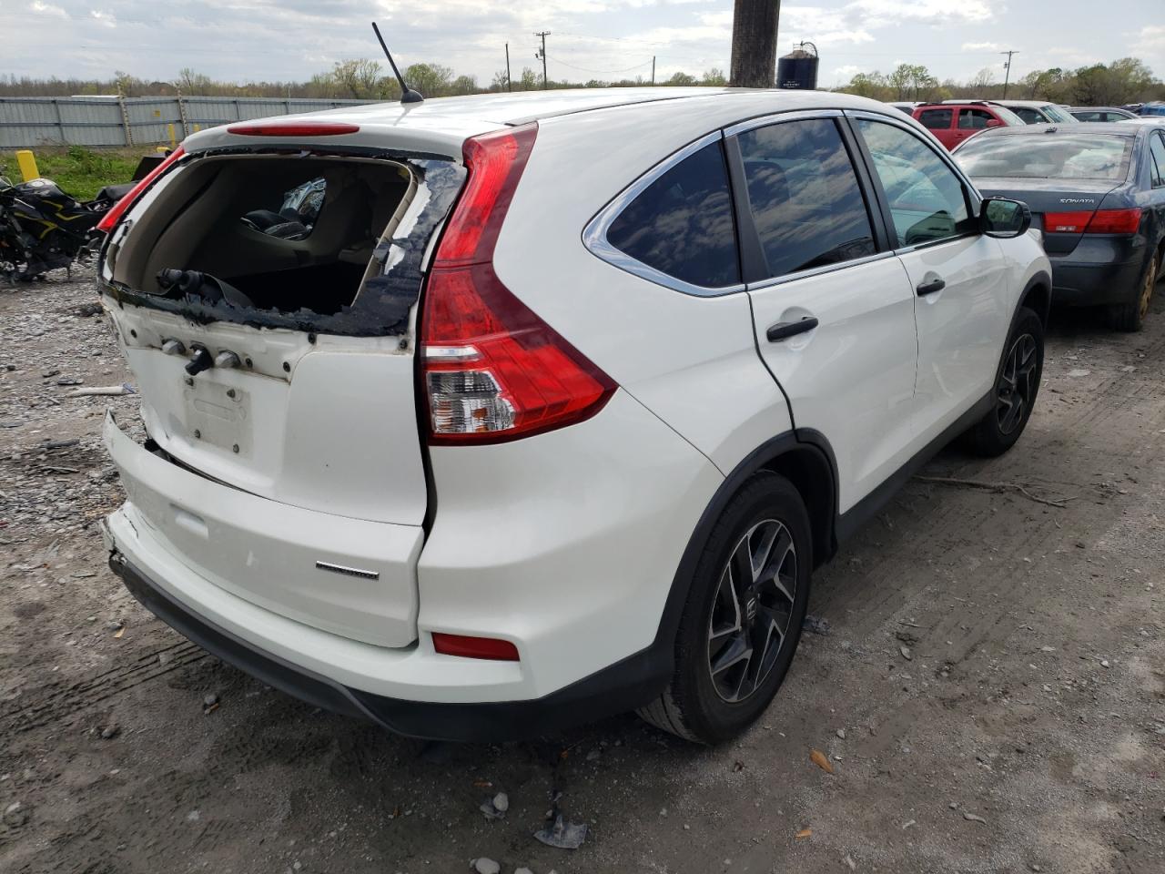 Photo 4 from auction – 2016 HONDA CR-V SE with VIN 5J6RM3H49GL018438
