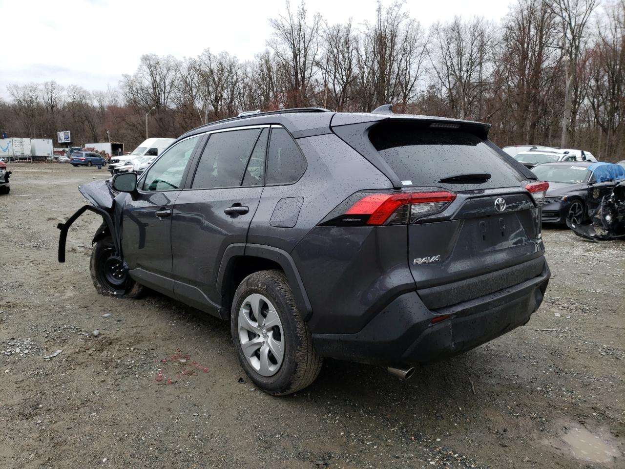Photo 3 from auction – 2021 TOYOTA RAV4 LE with VIN 2T3F1RFVXMW151072