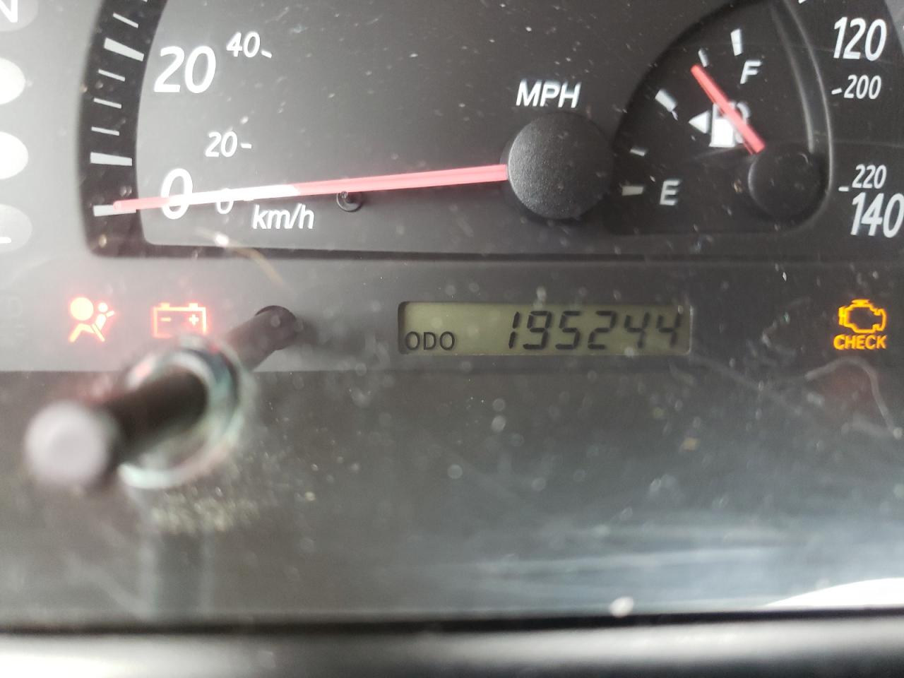 Photo 8 from auction – 2003 TOYOTA CAMRY LE with VIN 4T1BE32K93U763489