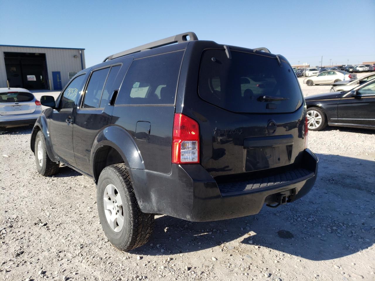Photo 3 from auction – 2010 NISSAN PATHFINDER with VIN 5N1AR1NN1AC610490