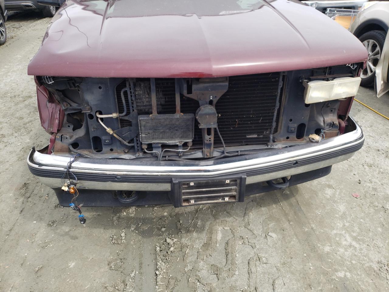Photo 9 from auction – 1994 CHEVROLET GMT-400 C1 with VIN 2GCEC19K6R1319279