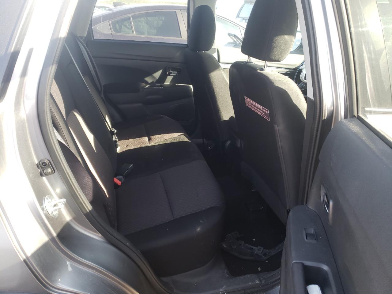 Photo 6 from auction – 2018 MITSUBISHI OUTLANDER with VIN JA4AR3AU2JU005086