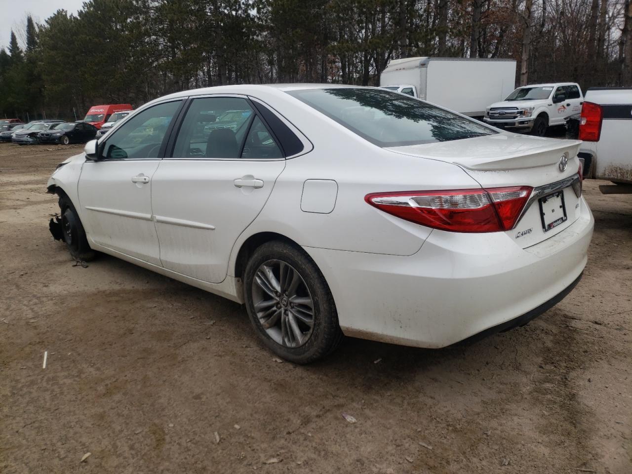 Photo 3 from auction – 2015 TOYOTA CAMRY LE with VIN 4T1BF1FK2FU070537