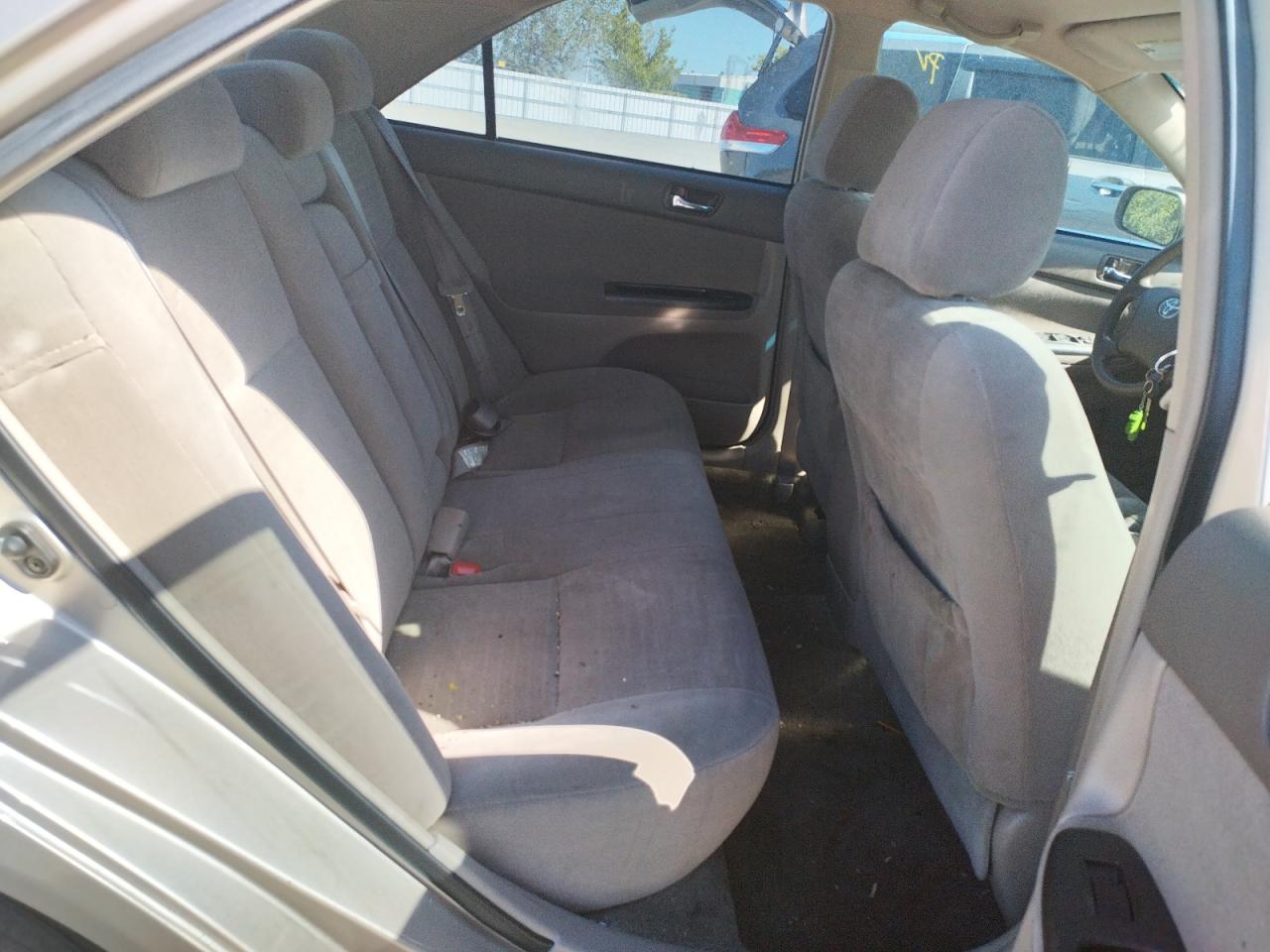 Photo 6 from auction – 2006 TOYOTA CAMRY LE with VIN 4T1BE32K66U727845