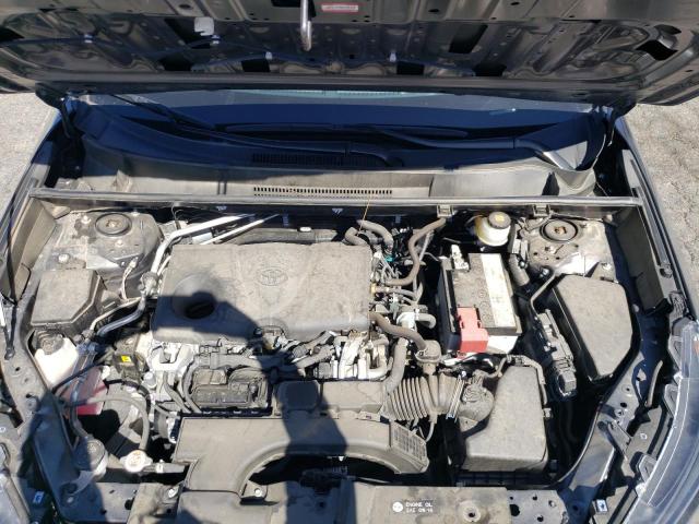 Photo 7 from auction – 2019 TOYOTA RAV4 LE with VIN JTMH1RFVXKD039360