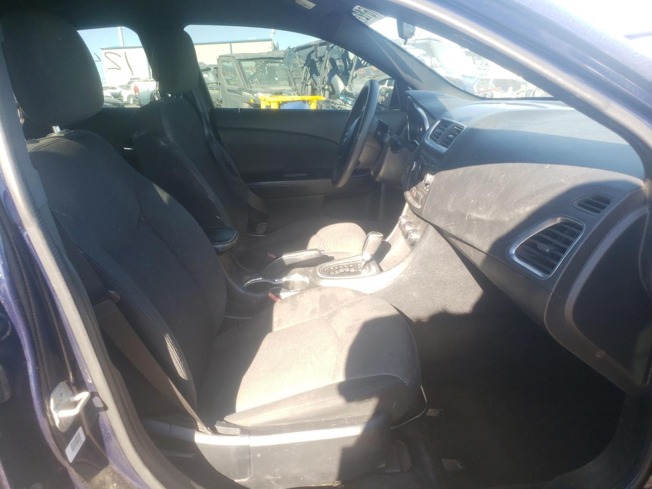 Photo 5 from auction – 2014 DODGE AVENGER SE with VIN 1C3CDZAB5EN217564