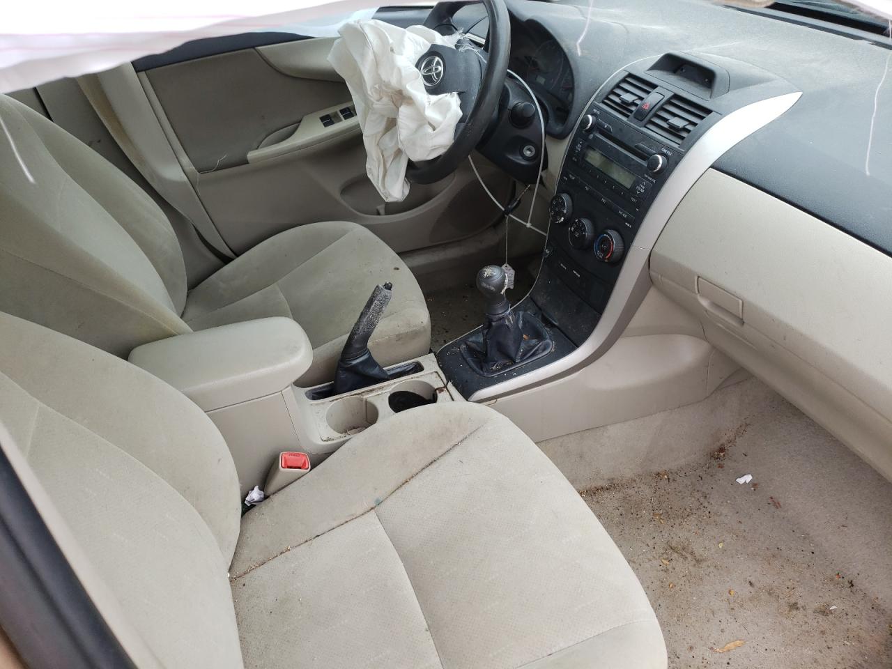 Photo 5 from auction – 2012 TOYOTA COROLLA BA with VIN 2T1BU4EE1CC864493