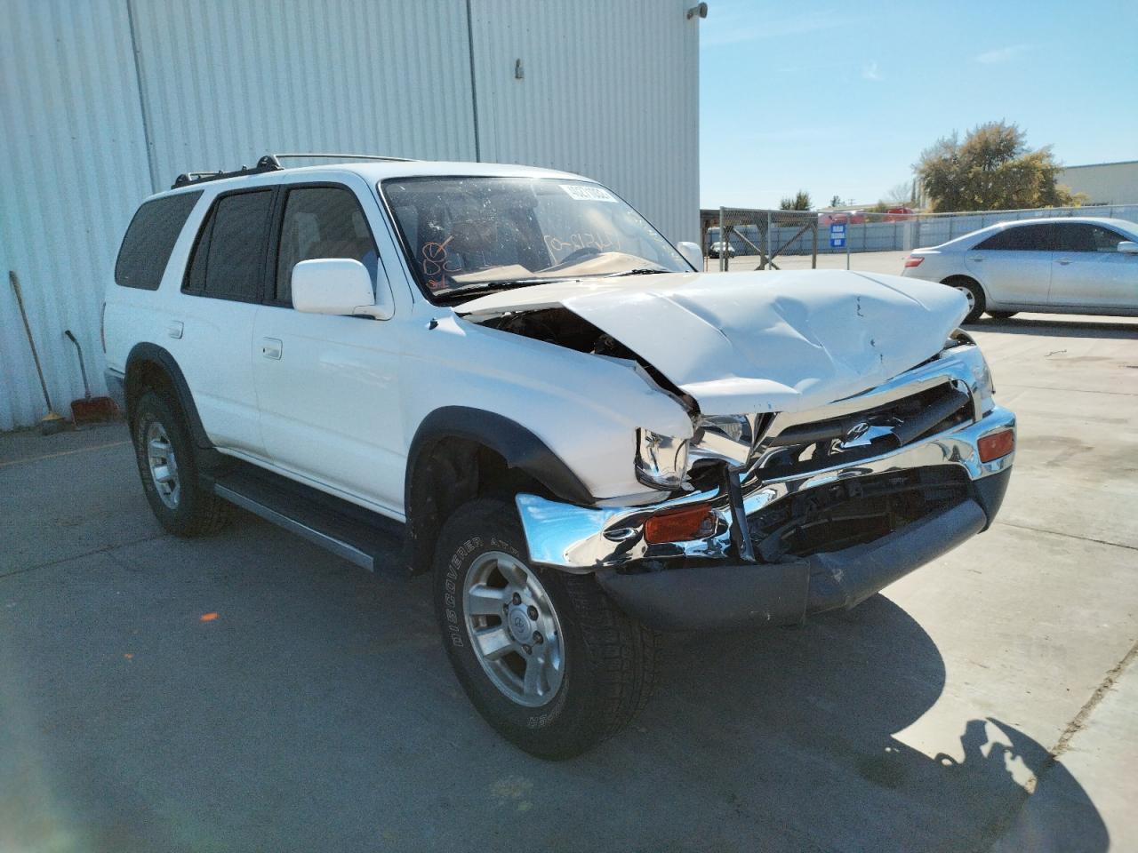 TOYOTA 4RUNNER SR 1997 with VIN JT3HN86R7V0108135 - Photo from auction