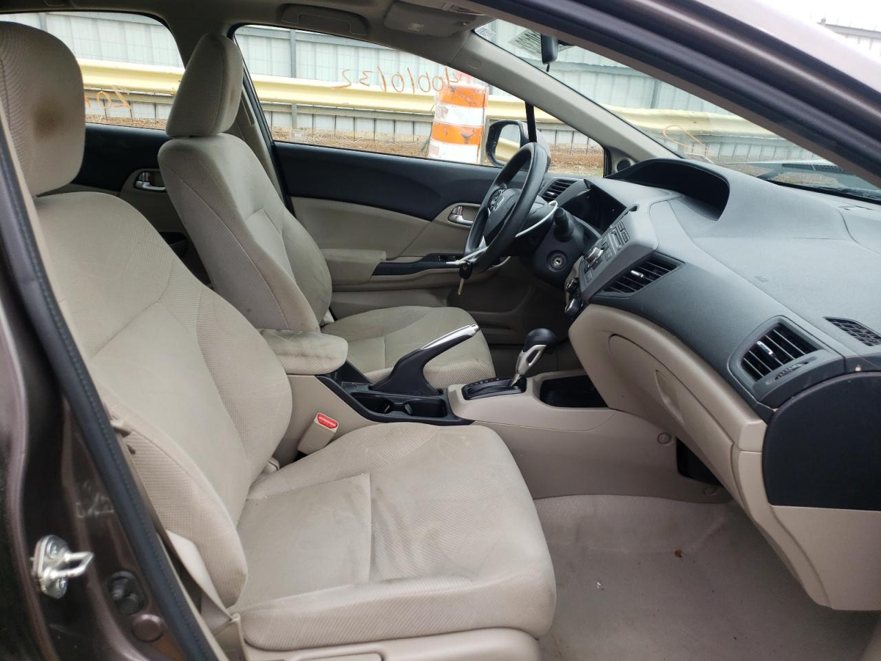 Photo 5 from auction – 2012 HONDA CIVIC EX with VIN 2HGFB2F89CH565667