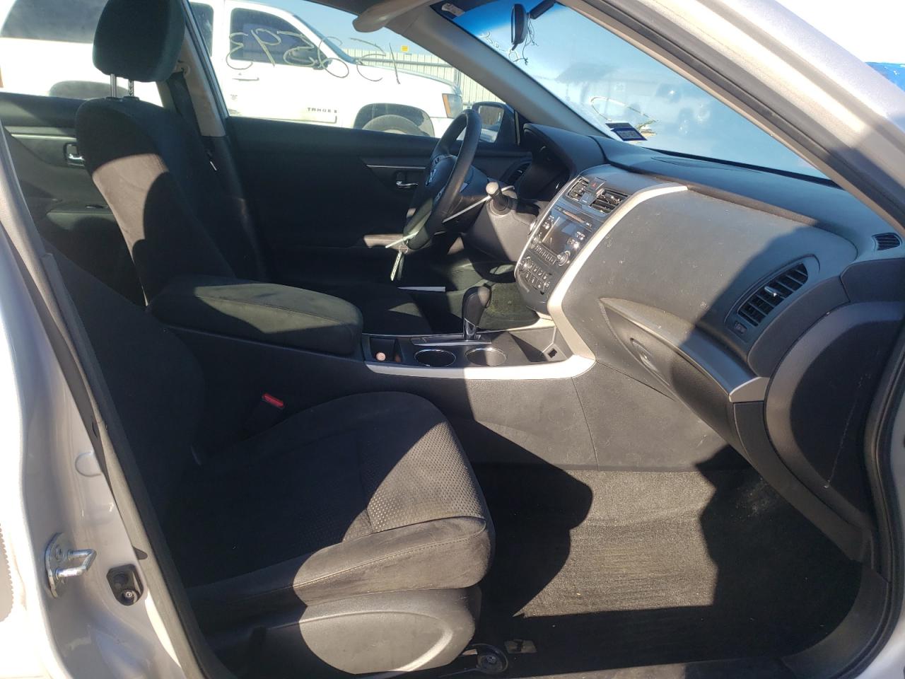 Photo 5 from auction – 2015 NISSAN ALTIMA 2.5 with VIN 1N4AL3APXFC105862