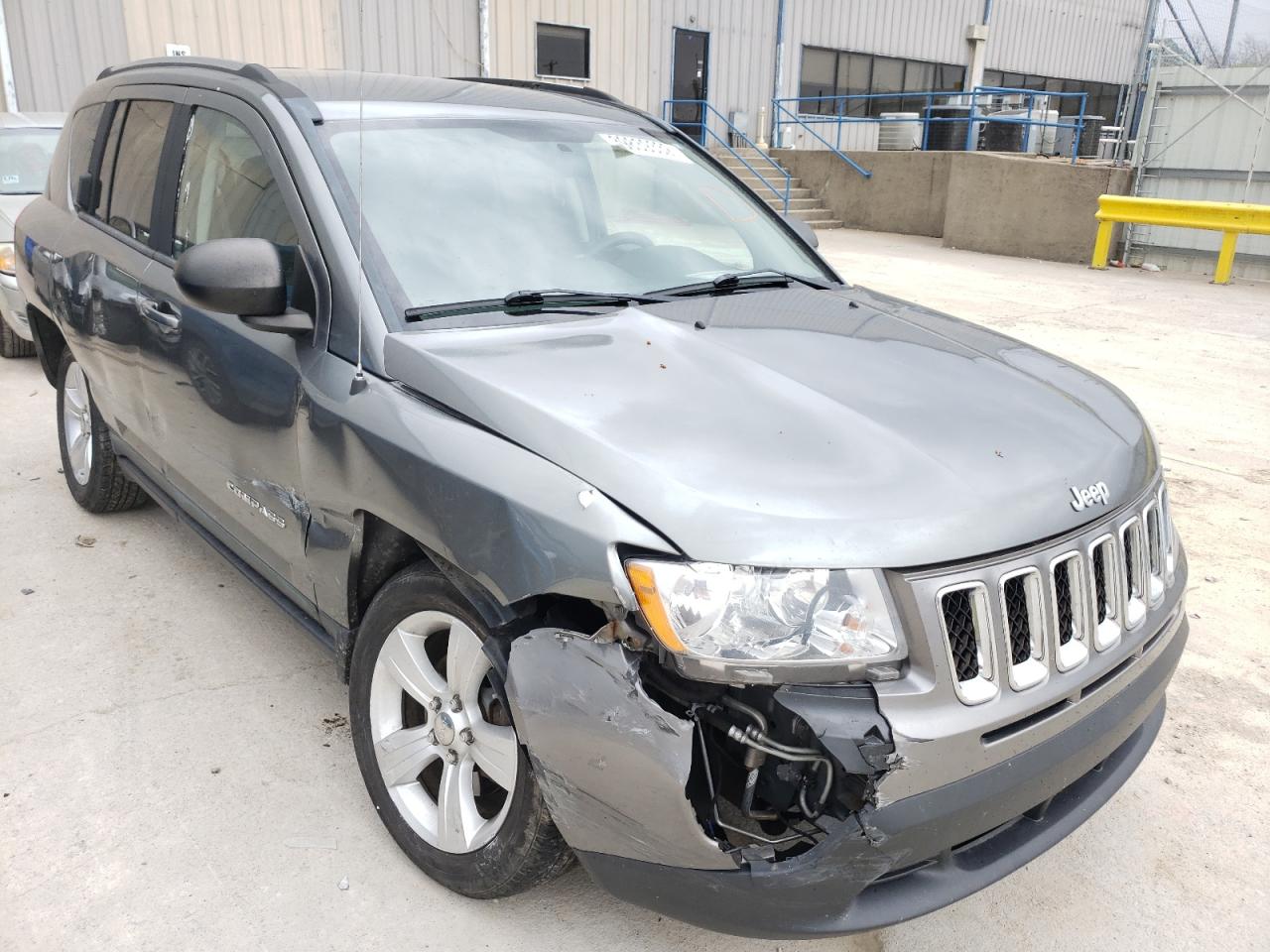 JEEP COMPASS SP 2011 with VIN 1J4NT1FA4BD285813 - Photo from auction