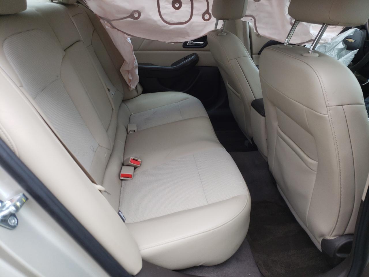 Photo 6 from auction – 2016 CHEVROLET MALIBU LIM with VIN 1G11C5SA0GF114367
