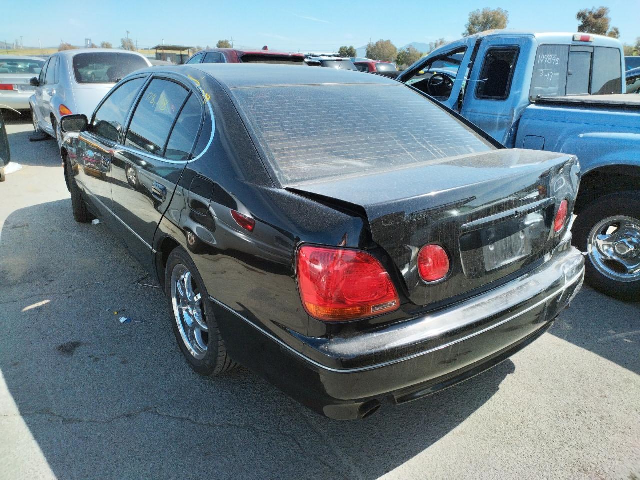 Photo 3 from auction – 2001 LEXUS GS 300 with VIN JT8BD69S810150670