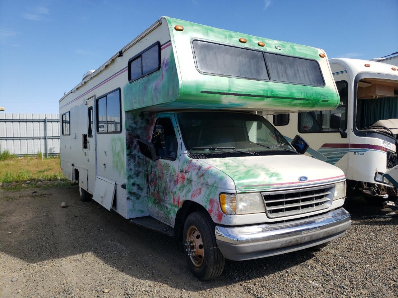 FORD ECONOLINE 1994 with VIN 1FDKE30GXPHB96478 - Photo from auction