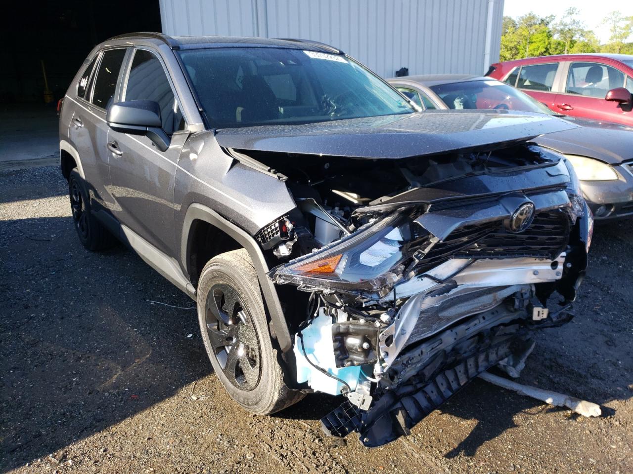 Photo 1 from auction – 2020 TOYOTA RAV4 LE with VIN 2T3H1RFV5LC041670