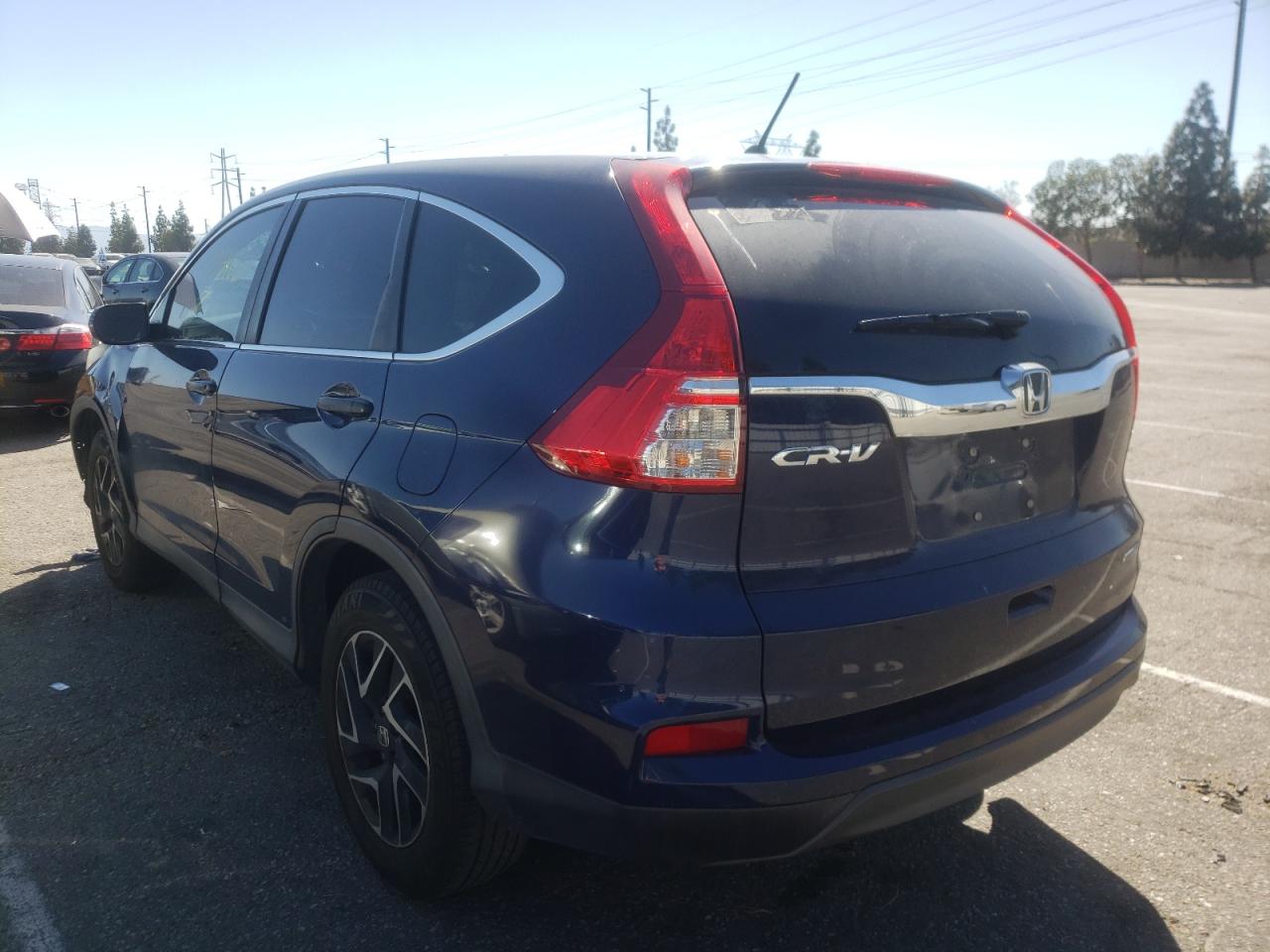 Photo 3 from auction – 2016 HONDA CR-V SE with VIN 2HKRM3H42GH548146