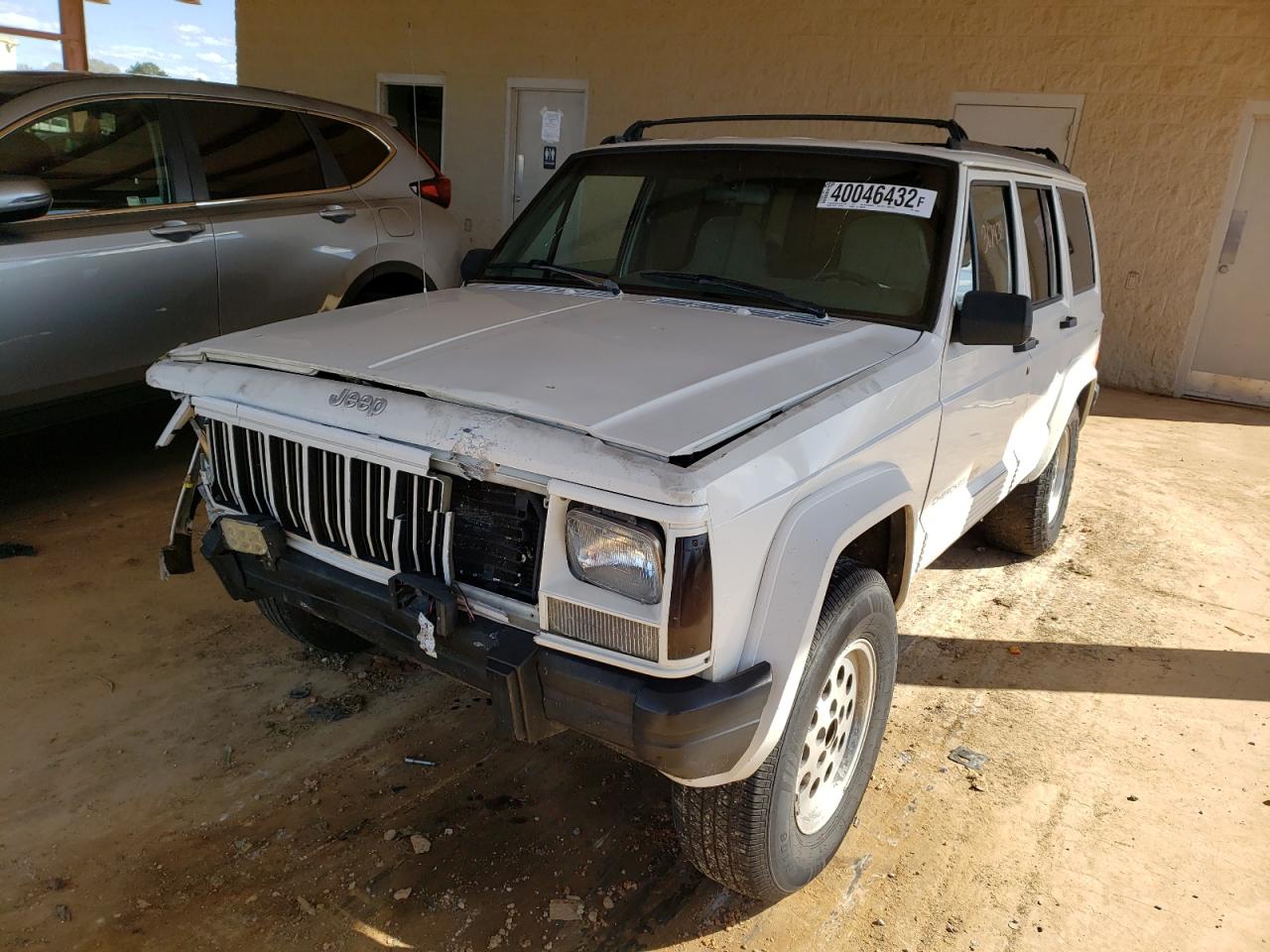 Photo 2 from auction – 1996 JEEP CHEROKEE S with VIN 1J4FT68SXTL269694